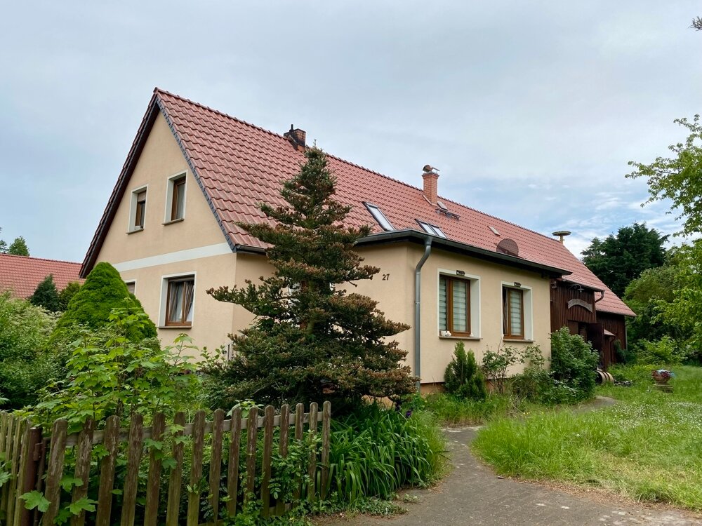 Mehrfamilienhaus zum Kauf provisionsfrei als Kapitalanlage geeignet 195.000 € 5 Zimmer 144 m²<br/>Wohnfläche 2.261 m²<br/>Grundstück Möckern Möckern 39291