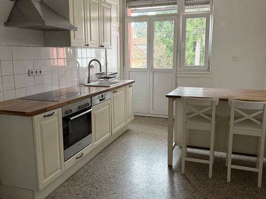 Wohnung zur Miete 1.180 € 3 Zimmer 84 m² Geschoss 2/4 frei ab sofort Südstadt Offenburg 77652