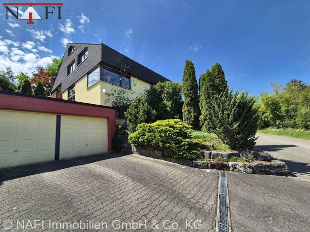 Einfamilienhaus zum Kauf 590.000 € 8,5 Zimmer 242,4 m² 553 m² Grundstück Uhingen 73066