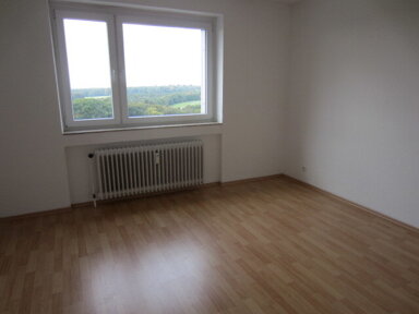 Wohnung zur Miete 786 € 3 Zimmer 74,4 m² 8. Geschoss frei ab 15.01.2025 Luckemeyerstr. 39 Ludenberg Düsseldorf 40629