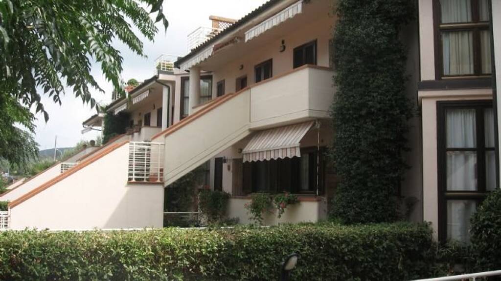 Studio zum Kauf 350.000 € 4 Zimmer 100 m² Follonica