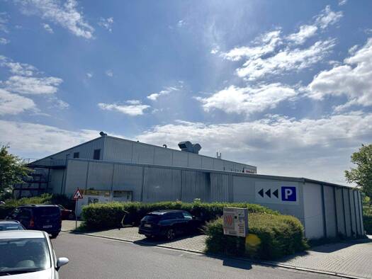 Laden zur Miete 6.300 m² Verkaufsfläche teilbar ab 1.900 m² Galgenberg Regensburg 93053