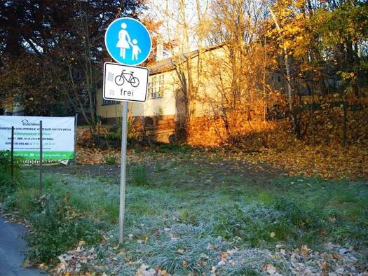 Außenstellplatz zur Miete 30 € Suhl Suhl 98527