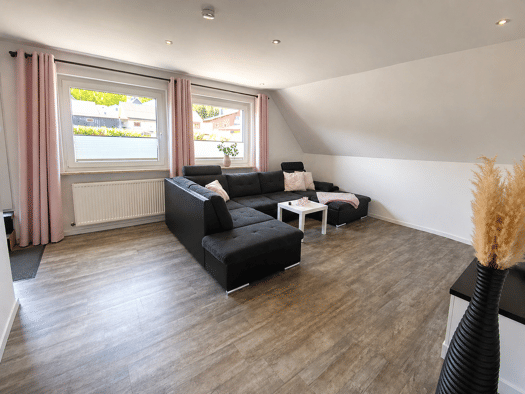 Mehrfamilienhaus zum Kauf 249.000 € 10 Zimmer 183 m² 1.253 m² Grundstück Langelsheim 38729