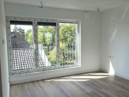 Penthouse zum Kauf - Erstbezug provisionsfrei 699.000 € 3,5 Zimmer 127 m² Geschoss 2/2 frei ab 30.09.2026 Wedel 22880