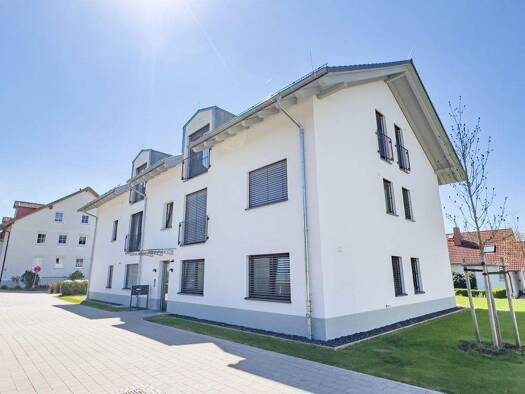 Wohnung zur Miete 920 € 3 Zimmer 92 m² frei ab 15.01.2026 Untersiemau 96253