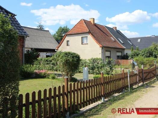 Haus zum Kauf 110.000 € 4 Zimmer 101 m² 1.600 m² Grundstück Wolken Bützow 18246