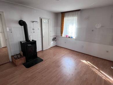 Wohnung zur Miete 350 € 2 Zimmer 51 m² 1. Geschoss frei ab sofort Weidenhäuser Straße 19 Niederhone Eschwege 37269