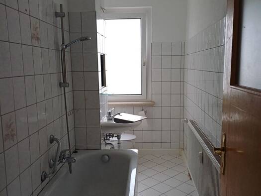 Wohnung zur Miete 330 € 2 Zimmer 46,9 m² 2. Geschoss Rosenweg 20 Lobenstein Bad Lobenstein 07356