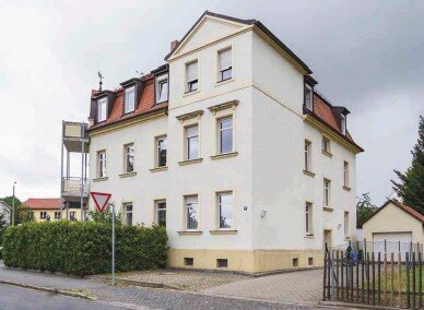 Mehrfamilienhaus zum Kauf als Kapitalanlage geeignet 700.000 € 511 m²<br/>Wohnfläche 464 m²<br/>Grundstück Thomas-Mann-Straße 9 Heidenau 01809