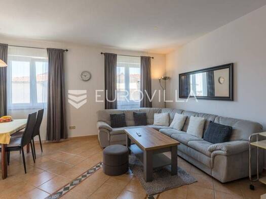 Wohnung zur Miete 1.500 € 2 Zimmer 77 m² 2. Geschoss Rovinj Rovinj