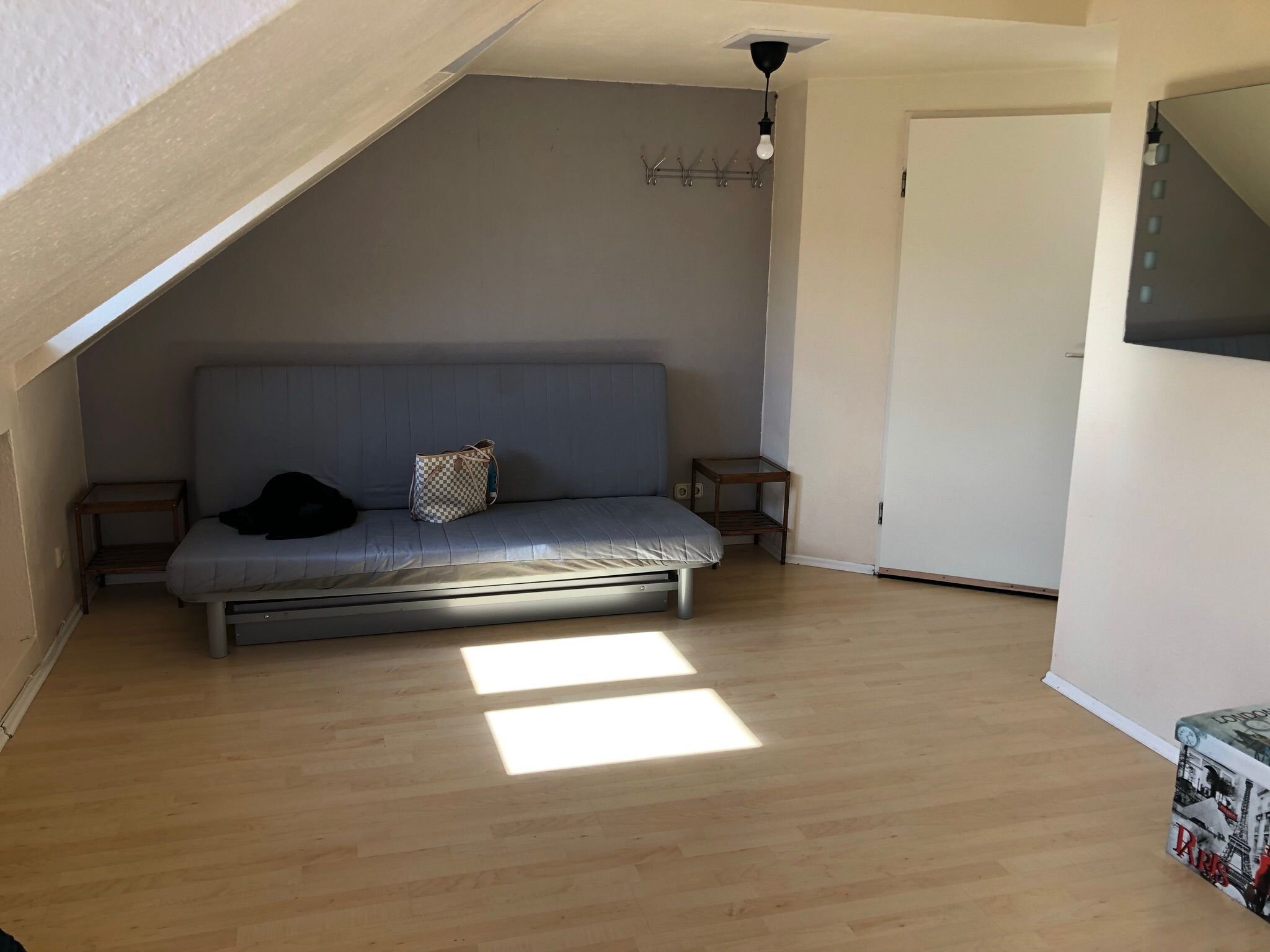 Wohnung zum Kauf 93.900 € 1 Zimmer 30 m²<br/>Wohnfläche 4.<br/>Geschoss Gugelstraße Nürnberg 90459