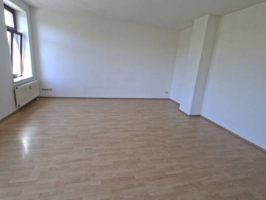 Wohnung zur Miete 223 € 1 Zimmer 44,6 m² 14. Geschoss Wittenberger Straße 10 Bernsdorf Bernsdorf 09126