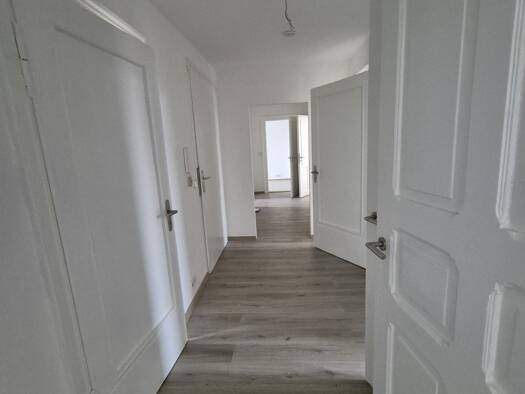Wohnung zur Miete 690 € 4 Zimmer 136 m² frei ab 01.10.2026 Zeitz Zeitz 06712