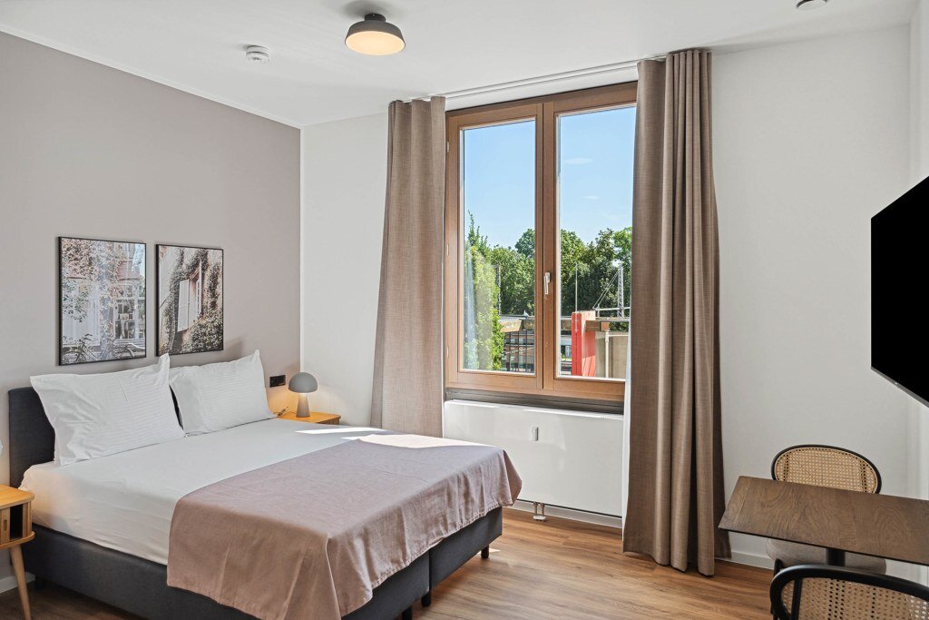 Wohnung zur Miete Wohnen auf Zeit 1.928 € 1 Zimmer 29 m²<br/>Wohnfläche 09.03.2025<br/>Verfügbarkeit Maximilianstraße Memmingen Memmingen 87700