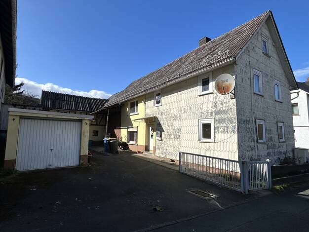 Einfamilienhaus zum Kauf 49.000 € 6 Zimmer 106 m² 565 m² Grundstück Steinperf Steffenberg / Steinperf 35239