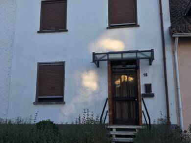 Haus zur Versteigerung 105.000 € 5 Zimmer 100 m² 228 m² Grundstück frei ab sofort Kleinblittersdorf Kleinblittersdorf 66271