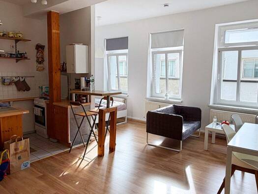 Wohnung zur Miete 300 € 1 Zimmer 43 m² 1. Geschoss frei ab 01.02.2026 Köthen Köthen (Anhalt) 06366