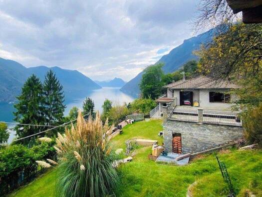 Villa zum Kauf 600.000 € 10 Zimmer 220 m² 1.000 m² Grundstück frei ab sofort Valsolda