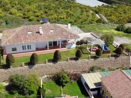 Villa zum Kauf 675.000 € 4 Zimmer 368 m² 730 m² Grundstück Diseminado Pago Cajauja 2911 Torrox 29770
