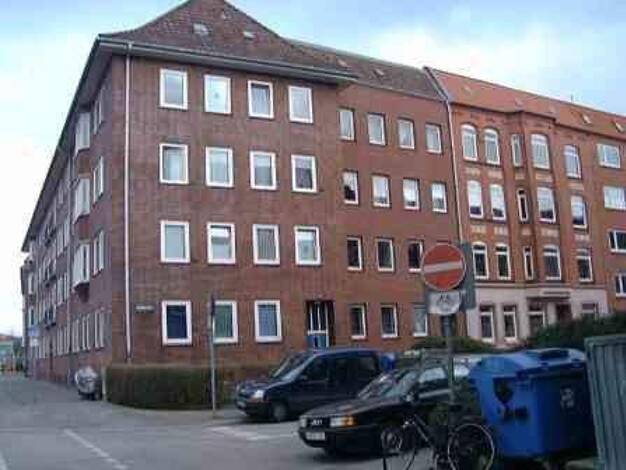 Wohnung zur Miete 700 € 3 Zimmer 63,3 m² 2. Geschoss frei ab 24.03.2026 Griesingerstr. 12 Schreventeich Kiel 24116