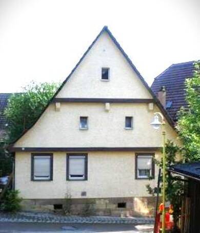 Einfamilienhaus zum Kauf provisionsfrei als Kapitalanlage geeignet 278.000 € 6 Zimmer 136 m² 215 m² Grundstück City / Bahnhof Nürtingen 72622