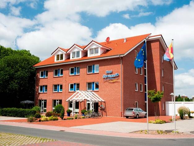 Hotel zum Kauf 2.595.000 € 24 Zimmer 100 m² Gastrofläche 1.596 m² Grundstück Papenburg Papenburg 26871