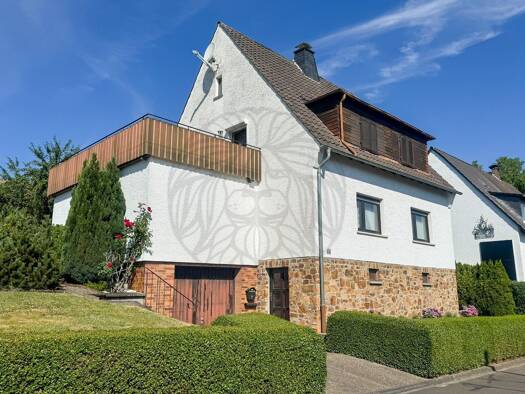 Mehrfamilienhaus zum Kauf 298.000 € 7 Zimmer 152 m² 1.118 m² Grundstück Rückershausen Aarbergen 65326