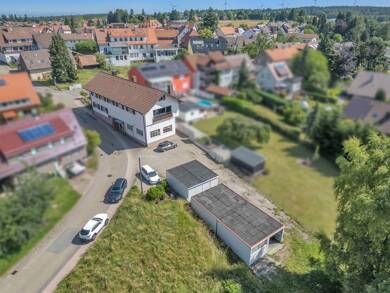 Haus zum Kauf 495.000 € 8 Zimmer 205 m² 3.058 m² Grundstück Dobel 75335
