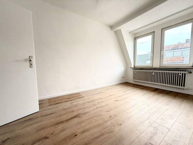 Wohnung zur Miete 820 € 3 Zimmer 67 m² 4. Geschoss frei ab sofort Strauchstraße 5 Glockenhof Nürnberg 90478