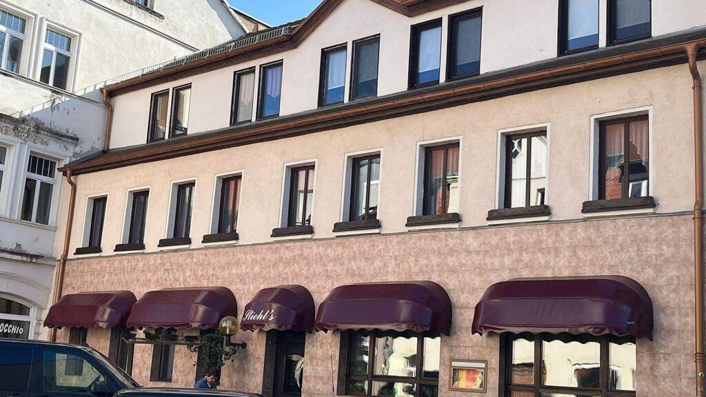 Bar/Café zum Kauf 530.000 € 450 m² Gastrofläche 490 m² Grundstück Roßmarktsche Straße 12 Borna 04552