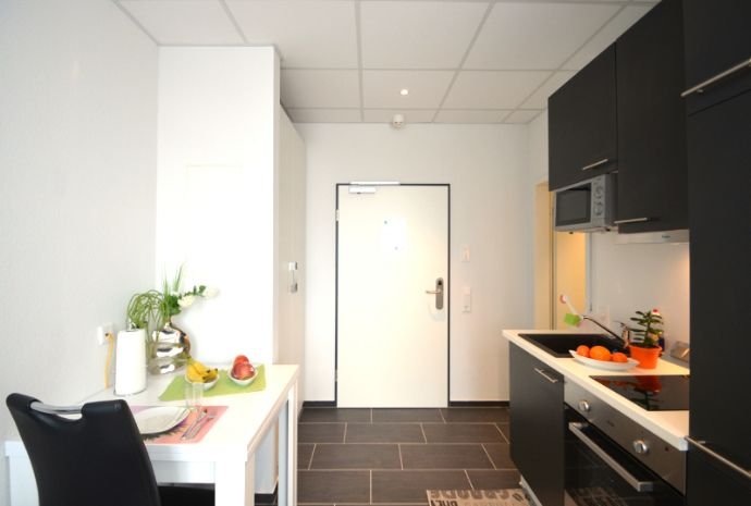 Studio zur Miete Wohnen auf Zeit 1.195 € 1 Zimmer 18 m²<br/>Wohnfläche 23.12.2024<br/>Verfügbarkeit Triftstraße Niederrad Frankfurt am Main 60528