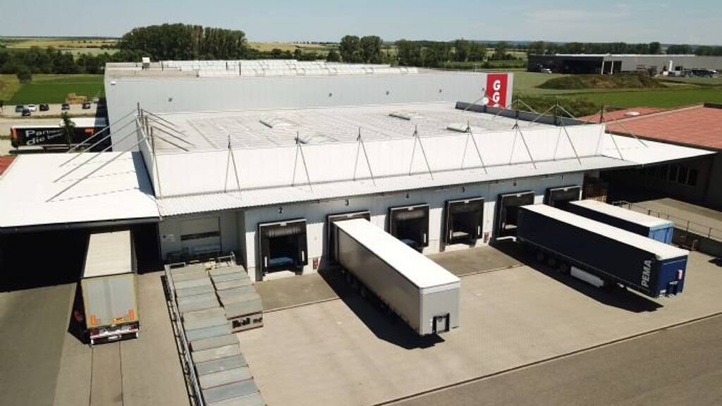 Lagerhalle zur Miete 10.659,3 m² Lagerfläche teilbar ab 1.680,9 m² - Hochbach Burgbernheim 91593