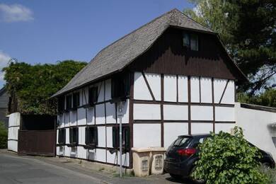 Haus zum Kauf 739.000 € 4 Zimmer 121,2 m² 1.281 m² Grundstück frei ab sofort Urdenbach Düsseldorf 40593