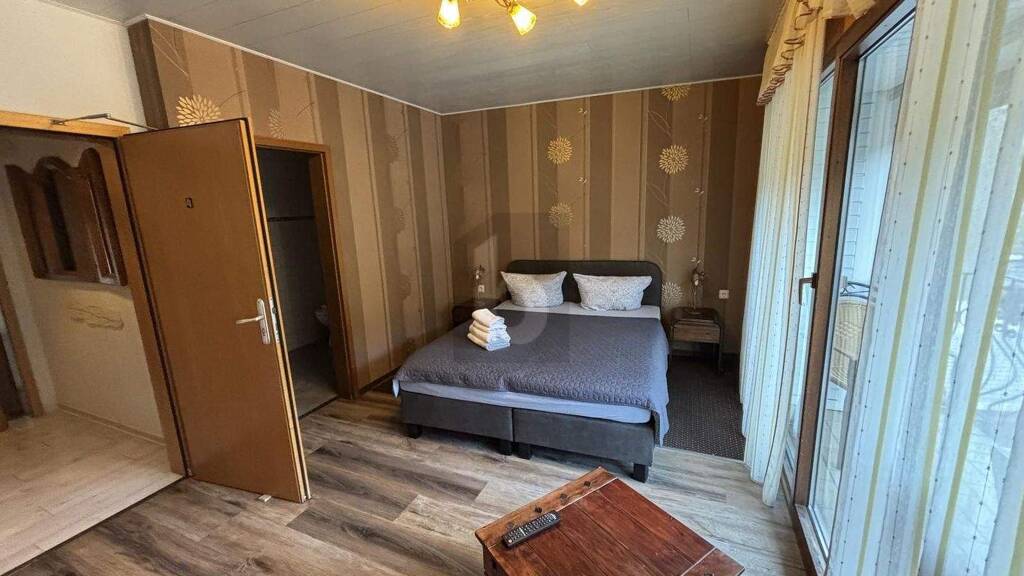 Hotel zum Kauf 650.000 € 29 Zimmer 2.656 m² Grundstück Wintrich 54487