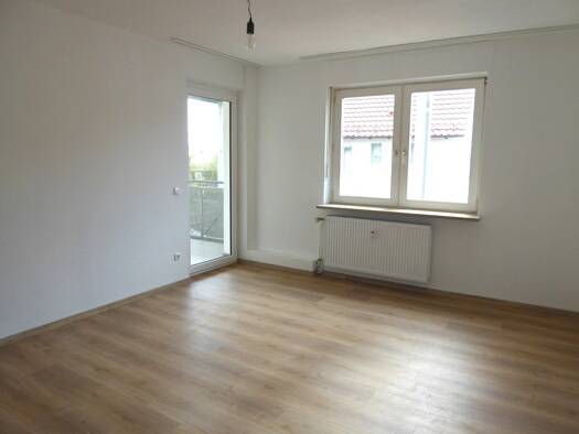Wohnung zur Miete 825 € 3 Zimmer 75,1 m² 1. Geschoss Hirschaid 96114