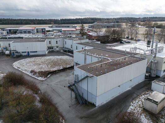 Produktionshalle zum Kauf 2.400.000 € 8.887 m² Lagerfläche Bösingen 78662