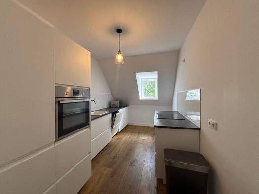 Wohnung zur Miete 2.150 € 4 Zimmer 100 m² frei ab sofort Wiesbaden 65189