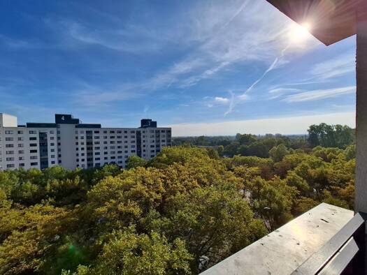 Wohnung zur Miete 395 € 1 Zimmer 39,6 m² 8. Geschoss frei ab 01.11.2026 Wesendorfer Straße 1 Märkisches Viertel Berlin 13439