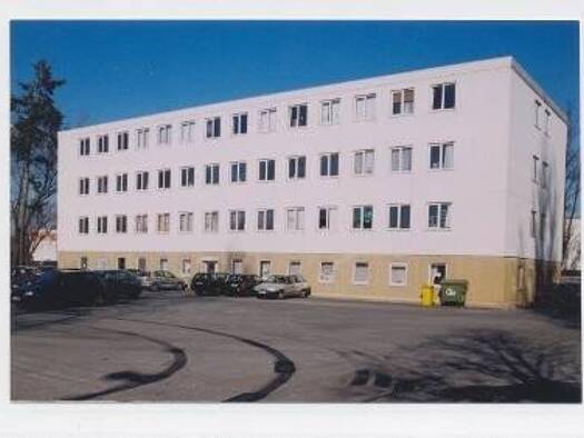 Bürogebäude zur Miete provisionsfrei 198 € 1 Zimmer 32,5 m² Bürofläche Christian-Keimann-Str. 44 A Zittau 02763