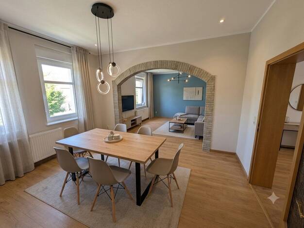 Wohnung zur Miete 850 € 3 Zimmer 80 m² 1. Geschoss Lindenstraße 63 Weinböhla 01689