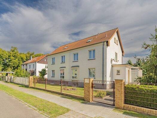 Doppelhaushälfte zum Kauf 369.000 € 4 Zimmer 134 m² 538 m² Grundstück Strausberg 15344