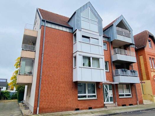 Wohnung zum Kauf 180.500 € 3 Zimmer 82,9 m² 3 Geschosse frei ab sofort Stadtmitte Bottrop 46236