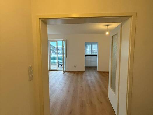 Wohnung zur Miete 800 € 2 Zimmer 61 m² Geschoss 1/2 frei ab sofort Ingolstadt 85053