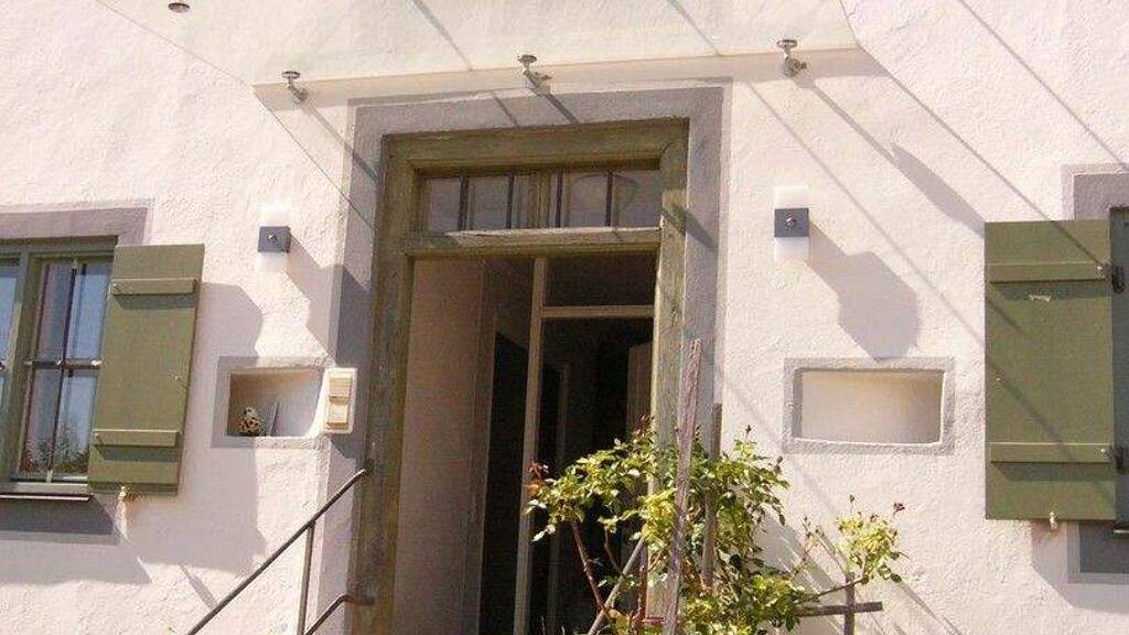 Einfamilienhaus zum Kauf provisionsfrei 170.000 € 7 Zimmer 189 m² 1.131 m² Grundstück Hütting Rennertshofen-Hütting 86643