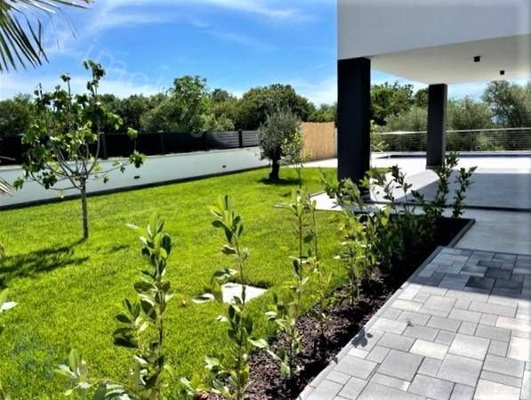 Haus zum Kauf 925.000 € 3 Zimmer 140 m²<br/>Wohnfläche 570 m²<br/>Grundstück Malinska