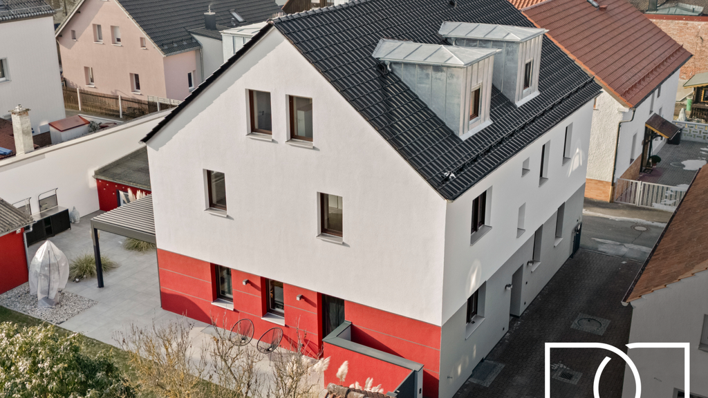 Einzigartige Kapitalanlage! Saniertes MFH mit starkem Entwicklungspotenzial & 5 Einheiten