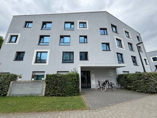 Wohnung zur Miete nur mit Wohnberechtigungsschein 413 € 2 Zimmer 61,7 m² 3. Geschoss frei ab 16.09.2026 Danziger Str. Ur 5 Urbach Porz 51145