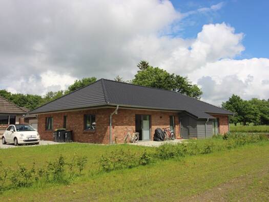 Doppelhaushälfte zur Miete 990 € 3 Zimmer 92 m² 600 m² Grundstück frei ab 01.09.2025 Nordhackstedt 24980
