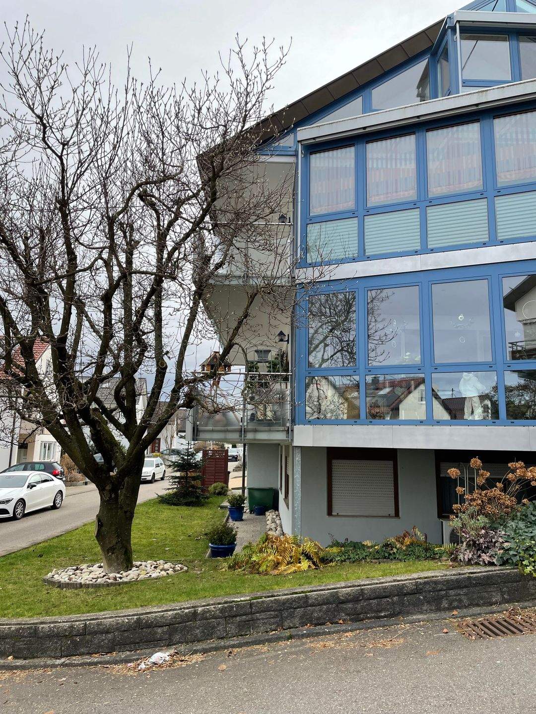 Immobilie in Waiblingen - Klein aber Fein 2- Zimmer-Terrassen-Apartment mit Garten - Bild 2